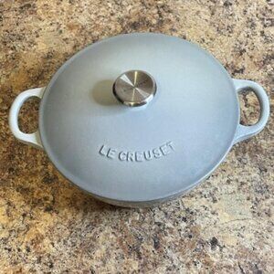 Le creuset 18cm marmite/soup pot